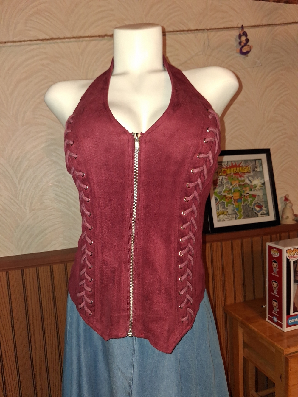 Women's Burgundy Halter Zip-Front Lace-Up Tank Top